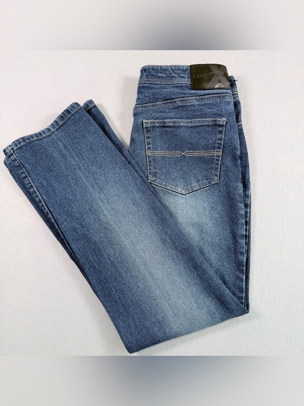 Express Jeans Women's Size 14 Flare Bootcut Medium Wash Denim